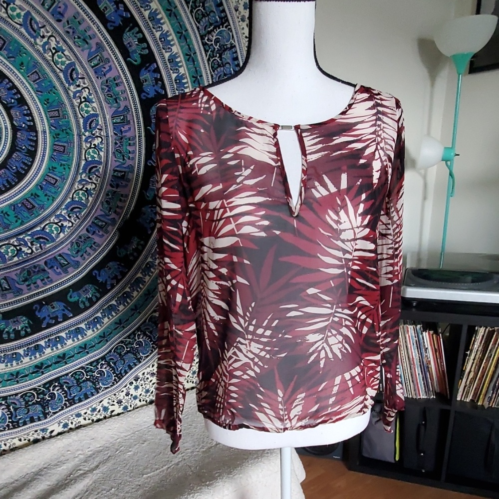 The Limited 100% Silk Palm Leaves Top